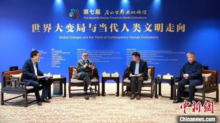 9月27日，第七屆尼山世界文明論壇首場高端對話舉行?！×籂?攝