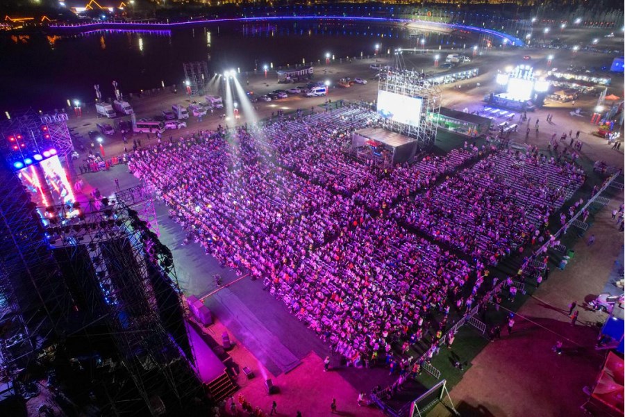 “如七而遇 相思烏?！边@場七夕主題音樂會甜出圈137.png