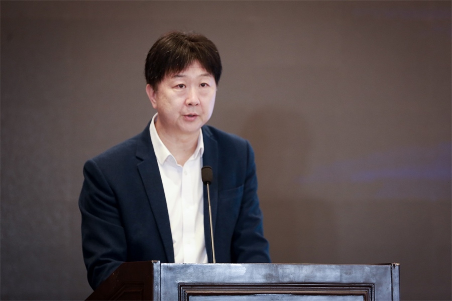 中國民主法制出版社黨委書記、社長、總編輯 劉海濤