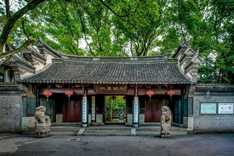 天一閣正門。 天一閣博物院供圖