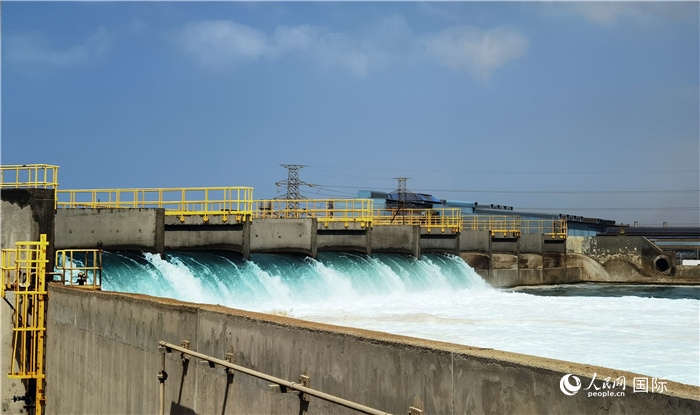 圖為取排水工程項目一景。人民網(wǎng)記者管克江攝