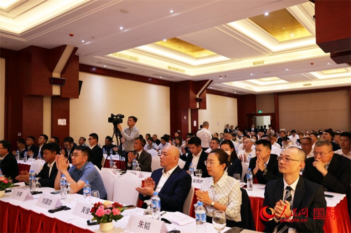 7月5日，“一帶一路”十周年與中國(guó)老撾合作國(guó)際論壇在萬(wàn)象舉行。人民網(wǎng)記者楊一攝