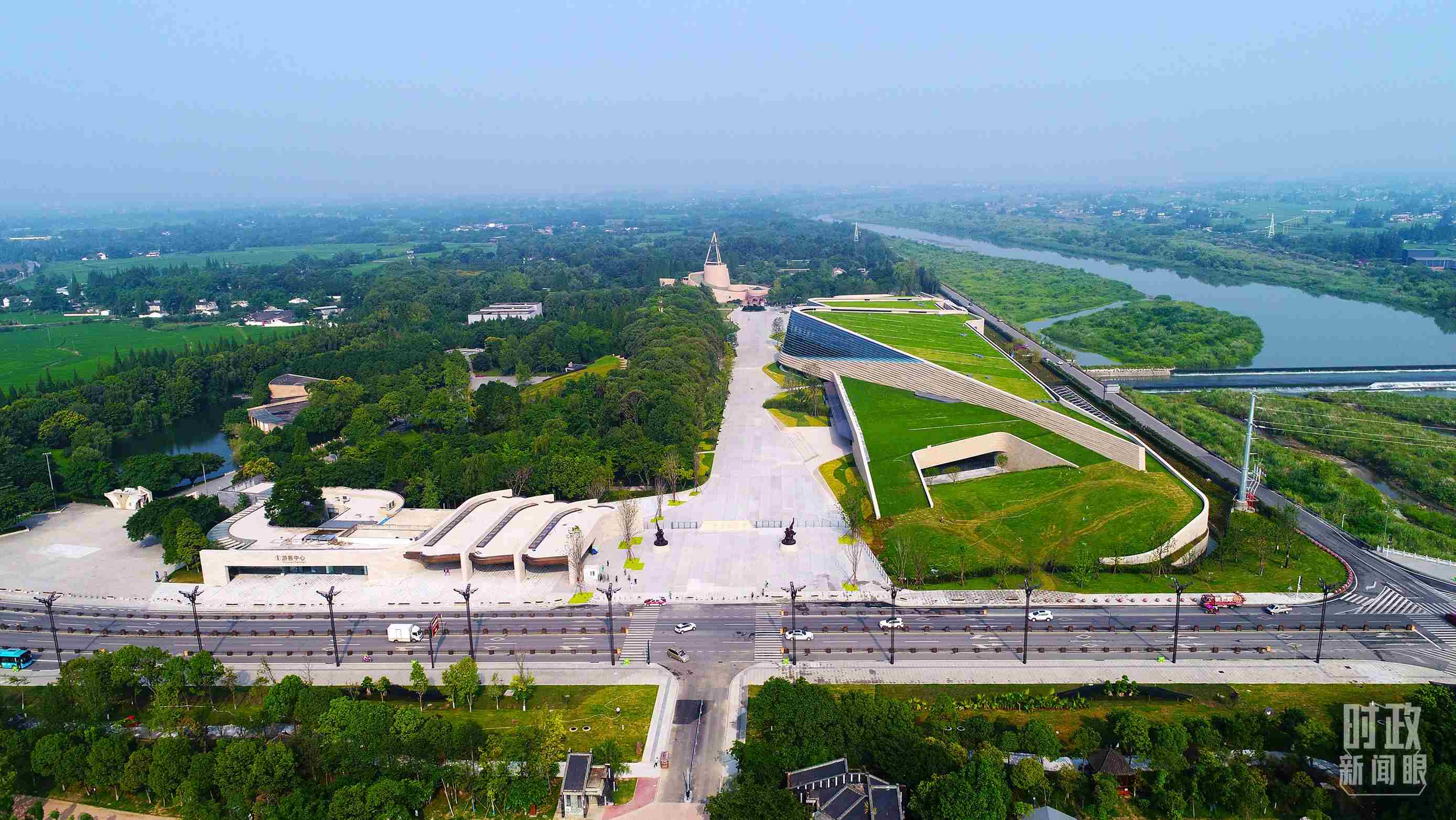 △三星堆博物館航拍。（總臺(tái)央視記者范凱拍攝）