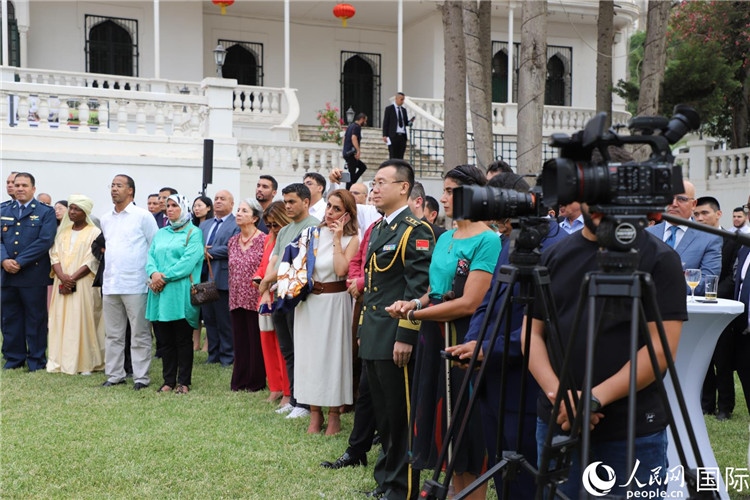 圖為招待會現(xiàn)場。人民網(wǎng)記者 王傳寶攝