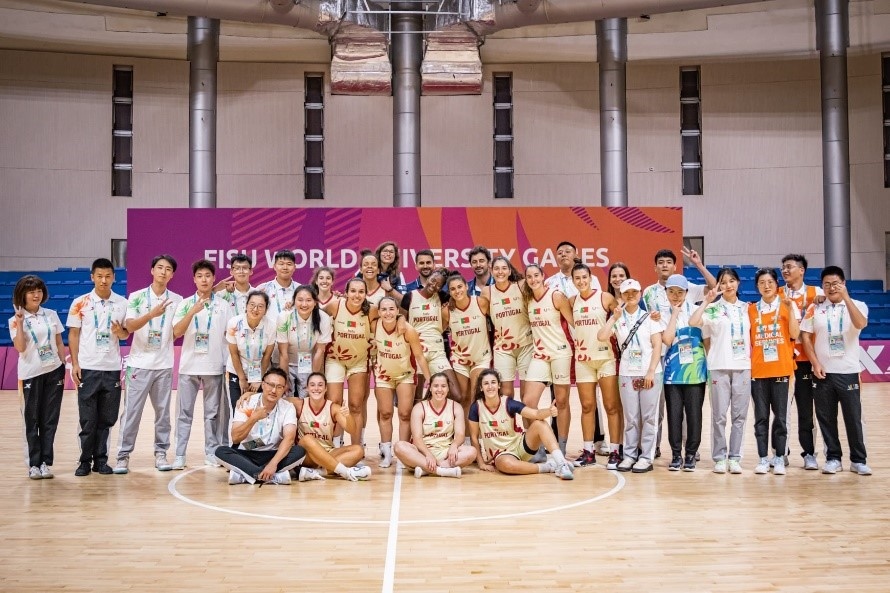 成都大運(yùn)會(huì)葡萄牙女子籃球隊(duì)。 受訪者供圖