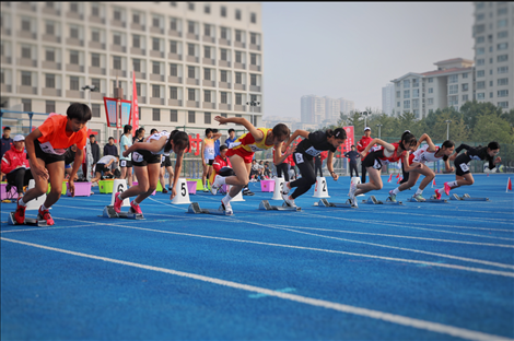 第59屆北京市中學(xué)生田徑運(yùn)動(dòng)會(huì)暨北京學(xué)生金奧運(yùn)動(dòng)隊(duì)田徑運(yùn)動(dòng)會(huì)。北京市教委供圖