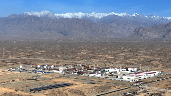 塔里木油田博孜天然氣處理廠。陳士兵 攝