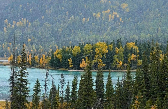 禾木景區(qū)。中國鐵路烏魯木齊局集團有限公司供圖
