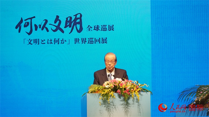 日本前首相福田康夫致辭。人民網(wǎng) 蔣曉辰攝