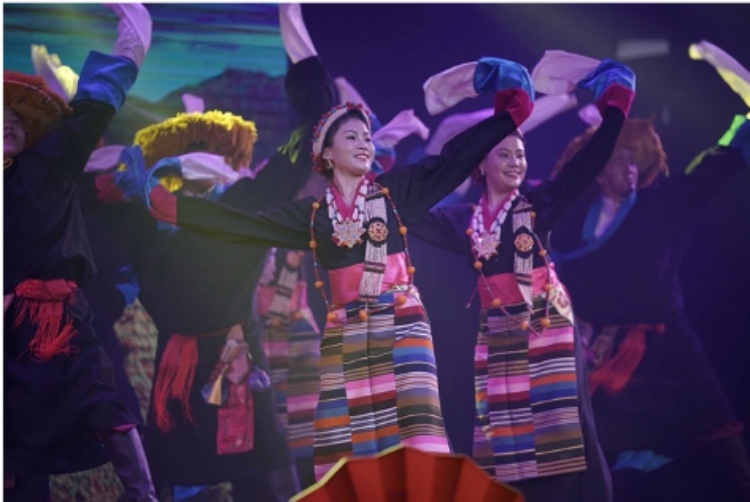 圖為2024“歡樂(lè)春節(jié)”中泰互致新春賀辭活動(dòng)現(xiàn)場(chǎng)。 中國(guó)駐泰國(guó)大使館文化處供圖