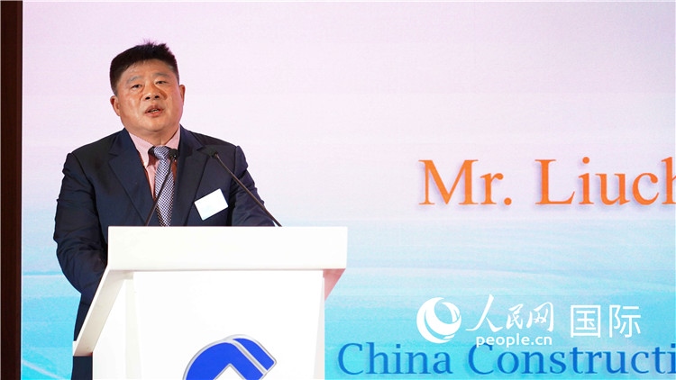 中國建設(shè)銀行國際部副總經(jīng)理岳留昌發(fā)言。 人民網(wǎng) 張茜 攝