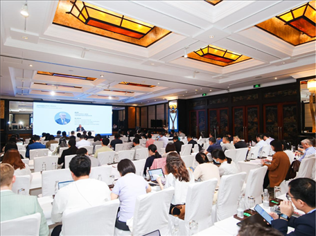 7月11日，由華陽海洋研究中心、中國南海研究院、中國國際法學(xué)會聯(lián)合撰寫的《南海仲裁案裁決再批駁》報(bào)告在北京發(fā)布。華陽海洋研究中心供圖