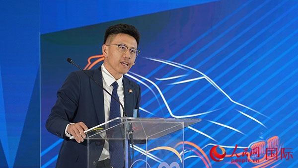 延鋒彼歐南非公司總經(jīng)理張?chǎng)沃罗o。人民網(wǎng) 張茜攝