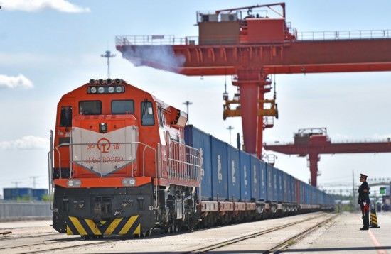 2023年9月19日，列車從中歐班列（沈陽(yáng)）集結(jié)中心出發(fā)，將經(jīng)由滿洲里口岸駛向歐洲。截至2024年8月2日，中歐班列（沈陽(yáng)）集結(jié)中心往返開(kāi)行中歐班列數(shù)突破1000列，運(yùn)輸貨物超8萬(wàn)標(biāo)箱。