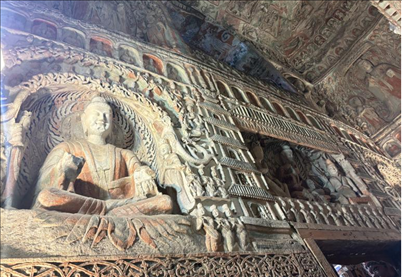 云岡石窟一角。人民網(wǎng) 曹欣悅攝