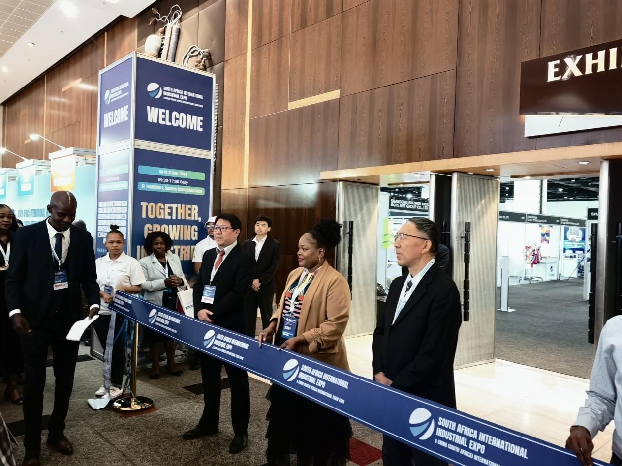 19日，第三屆南非國(guó)際工業(yè)展暨中國(guó)（南非）國(guó)際貿(mào)易展覽會(huì)在約翰內(nèi)斯堡桑頓會(huì)議中心盛大開(kāi)幕。主辦方供圖