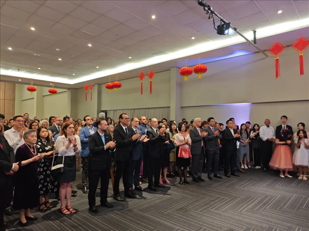 圖為招待會現(xiàn)場。 中國駐累西腓總領(lǐng)館供圖