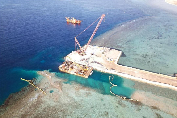 拉比格四期海水淡化項(xiàng)目取水口作業(yè)場(chǎng)景。項(xiàng)目方供圖