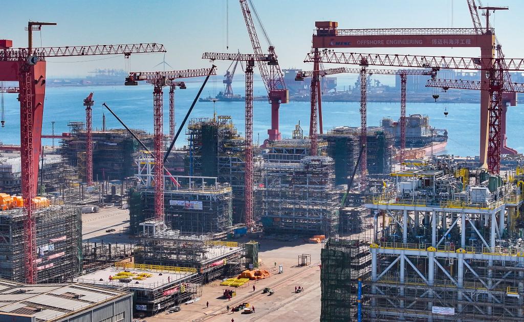 這是3月21日拍攝的天津博邁科海洋工程股份有限公司廠區(qū)一景（無人機(jī)照片）。新華社記者 趙子碩 攝