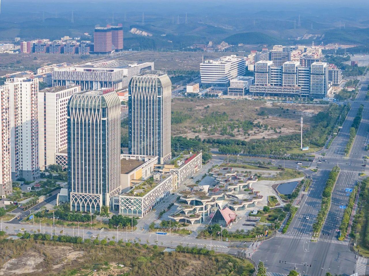 2023年11月，廣西欽州，航拍中國—馬來西亞欽州產(chǎn)業(yè)園區(qū)。