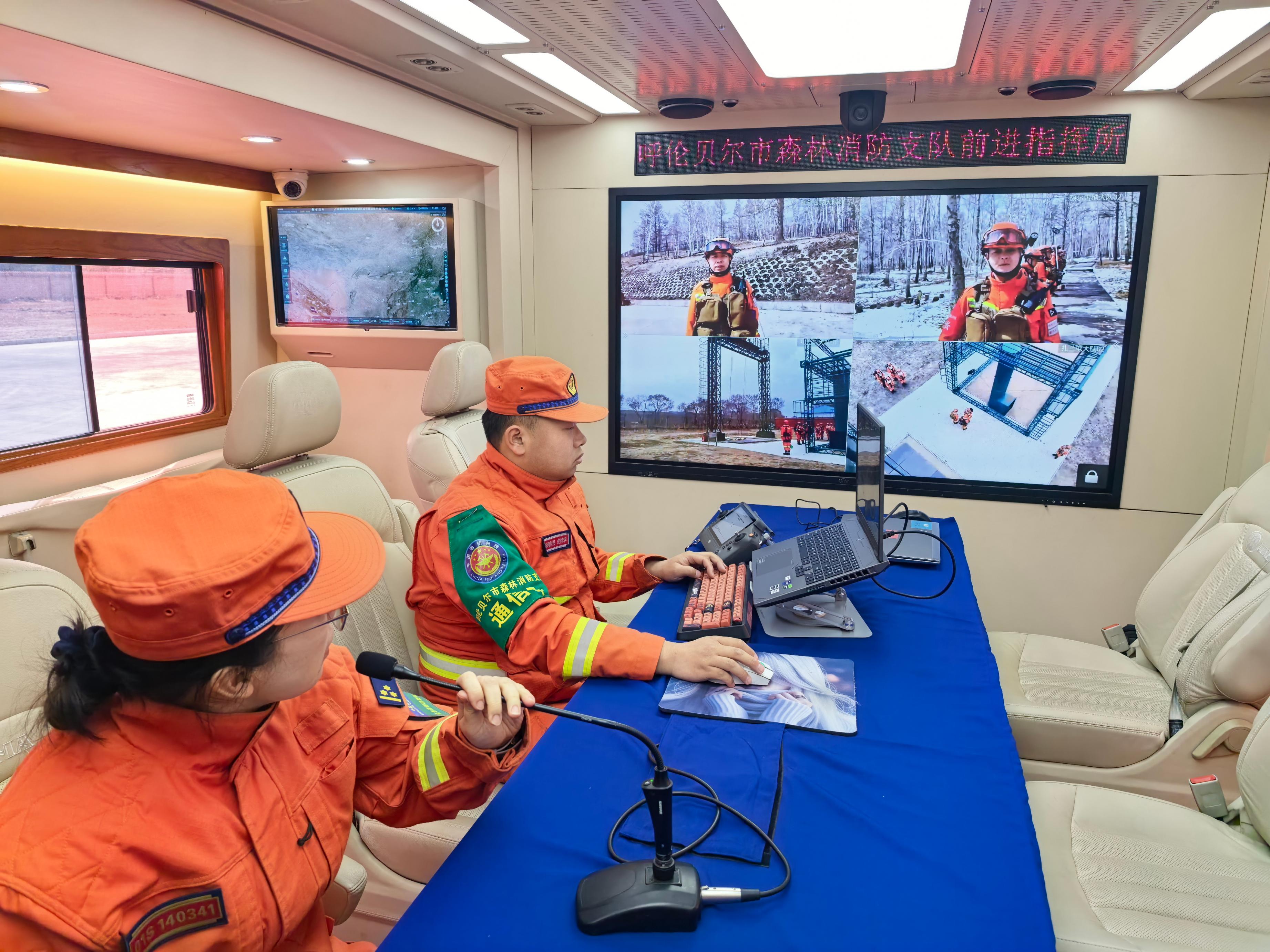 呼倫貝爾市森林消防支隊前進(jìn)指揮所。人民網(wǎng)記者 郝萍攝